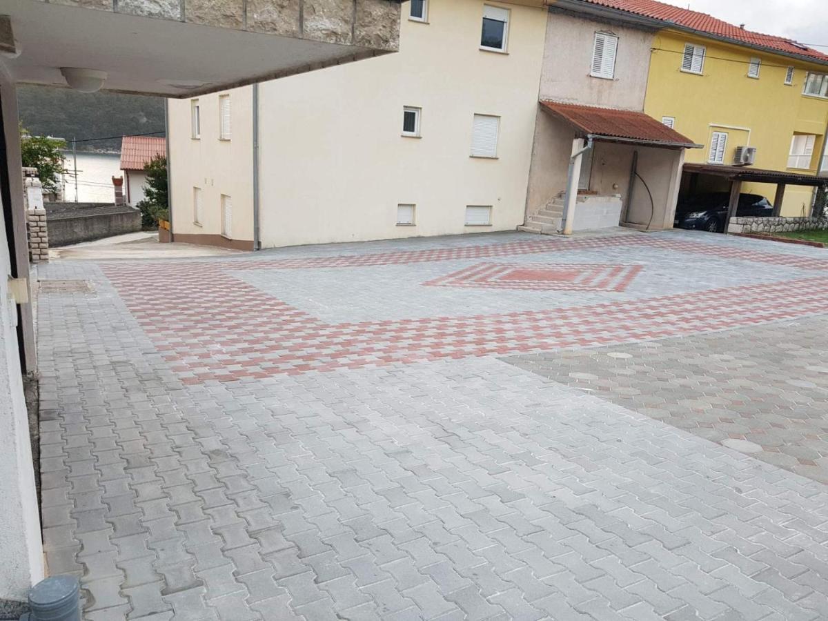Apartments Ivica Lupic Kampor Exterior foto